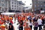 Basel 21 juni 2008
Nederland speelt in de kawrt finale op de ek tegen Rusland. In Basel lopen 150000 supporters van Nederland en maken er een fesstje van.