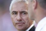 Eindhoven, 23 September 2007 Seizoen 2007/2008 Kompetitewedstrijd PSV-Feyenoord, eindstand 4-0
Feyenoord-trainer Bert v Marwijk