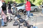 Apeldoorn, 8 Mei 2009
Speciale Herdenkingsdienst voor de slachtoffers van de ramp op Koninginnedag
Veel Politie, overal afzettingen met grote betonblokken.
Ook bom controle met honden bij de fotograferende Pers
Foto Peter Smulders