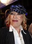 Amsterdam 5 november 2007
Premiere Hans Klok , see you in Vegas in Tuschinski.Bonnie St Claire met man en schoonmoeder
