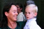 Hummelo 11 september 1999
Trouwen Elisabeth Fabius
Brigitte Klynstra met zoontje
