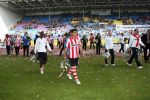 Arnhem, 20 April 2008 Kompetitiewedstrijd Vitesse-PSV, eindstand 0-1 Seizoen 2007/2008
PSV Landskampioen
Carlos Salcido