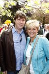 Lisse 9 mei 2009
Caroline Tensen tijdens NCRV loop in de keukenhof. De opbrengst gaat naar orange babies. caroline met vriend Peter Gallas
Peter Smulders bv