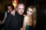 Amsterdam 14 april 2009
Rob Peetoom geeft feestje in Tuschinski. Cheyenne Tozzi met Gordon
Peter Smulders bv