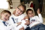 Fijnaart 11 mei 20-09
Frans en Mariska bauer met hun lasatste aanwinst Lucas. Ook Christiaan Frans en Jan waren natuurlijk aanwezig.
Peter Smulders bv