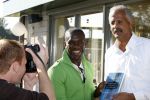 Amsterdam 14 oktober 2007
Stedman Graham ( ex Ophrah Winfrey op bezoek in Nederland. Hij ging varen met boot door de amsterdamse grachten en Golfen. Stedman met Jurgen Raymann en Clarence Seedorf