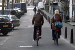 Amsterdam 20 maart 2009
Cor Bakker met zijn nieuwe vriendin op de fiets in Amsterdam.
Peter Smulders bv