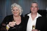 Uitgeest 16 januari 2008
Nieuwjaarsreceptie henk geels in bob's saloon. Country Wilma met man
Peter Smulders bv