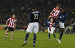 Eindhoven, 12 December 2007
Champions League wedstrijd PSV-Internationale Milan, eindstand 0-1 Seizoen 2007/2008
Danko Lazovic in duel met Nelson Enrique Lopez Rivas
