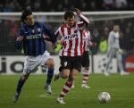 Eindhoven, 12 December 2007
Champions League wedstrijd PSV-Internationale Milan, eindstand 0-1 Seizoen 2007/2008 Danko Lazovic in duel met Santiago Solari