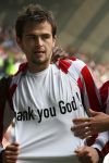 Arnhem, 20 April 2008 Kompetitiewedstrijd Vitesse-PSV, eindstand 0-1 Seizoen 2007/2008
PSV Landskampioen en wordt er dus feest gevierd
Danko Lazovic is blij met de 0-1 en dus het kampioenschap en toont zijn ondershirt met het opschrift 
