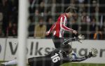 Eindhoven, 20 Oktober 2007
Kompetitiewedstrijd PSV-VVV, eindstand 3-1
Seizoen 2007/2008
Danko Lazovic probeert doelman Danny Wintjens te passeren