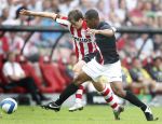 Eindhoven, 23 September 2007 Seizoen 2007/2008 Kompetitewedstrijd PSV-Feyenoord, eindstand 4-0
Danko Lazovic in duel met Andre Bahia