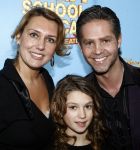 Tilburg 25 januari 2009
Premiere High school musical in schouwburg Tilburg. danny de Munk met vrouw Jenny en dochter
Peter Smulders bv