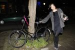 Amsterdam 22 november 2007
Daphne Bunskoek viert haar verjaardag met vrienden en Wessel v Diepen op een boot . Ook krijgt ze van vrienden een nieuwe fiets omdat haar oude fiets afgelopen week gestolen is.