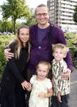 Amsterdam 22 juli 2008
Premiere Circus Renz. 
Dennis Mulder met kinderen