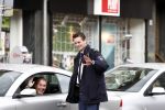 Amsterdam 20 maart 2008
Dennis v Tellingen wordt aangehouden door politie agent voor niet handsfree bellen in de auto.
Peter Smulders bv