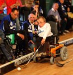 Alphen (Noord- Brabant) 16 September 2007 
Groot Rolhockeytoernooi voor gehandicapten georganiseerd door Target Angels uit Goirle.
International speler en met Nederland wereldkampioen, Dennis v d Boomen