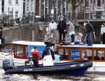 Amsterdam 1 februari 2008
Dennis v d Geest probeert aandacht te krijgen voor 