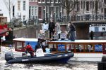 Amsterdam 1 februari 2008
Dennis v d Geest probeert aandacht te krijgen voor 