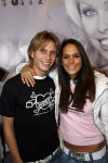 Amsterdam 30 januari 2006
Presentatie nieuwe t shirts dutchy puppy met Bridget Maasland.
Jamie di-rect met vriendin Elize