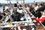 Amsterdam, 6 Mei 2008 Dinner in the Sky
Eten met BN-ers op 40 meter hoogte bij het IJ
Foto Peter Smulders BV