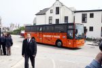 Noordwijk 3 juni 2008
Het Nederlands elftal vertrekt vanaf hotel huis ter Duin naar Schiphol voor het EK voetbal in Zwitserland en Oostenrijk. bus Dirk kuyt