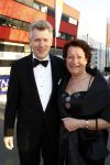 Hilversum 20 maart 2009
Schaatsgala bij studio 21. Dirk Scheringa met zijn vrouw
Peter Smulders bv