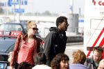 Amsterdam Schiphol 1 mei 2009
Doutzen Kroes heeft samen met haar vriend Greg Andrews Koninginnedag 2009 gevierd in Amsterdam. Zij vloog de volgende dag naar het Filmfestival in 
Cannes (Fr.)