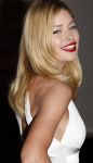 Amsterdam 15 november 2007
Doutzen Kroes wint award voor beste vrouwelijke model georganiseerd door Marie Claire. Haar ouders en zus waren erbij.