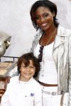 Wassenaar 9 juni 2008
Premiere Sittah in pretpark Duinrell. Edsilia Rombley met familie