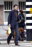 Amsterdam 11 september 2007
Edwin de Roy v Zuijdewijn met zijn hond wandelend op straat.