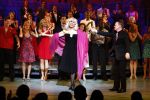 Utrecht 9 maart 2008
Premiere Dirty dancing met oa Martin v Bentem Anouk v Nes Jette Carolijn v d Berg Frances de Jong Chris Tates ea in het Beatrix theater. Eleanore Bergstein  
Peter Smulders bv