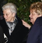 Amsterdam 1 februari 2008
Koningin Beatrix (70jaar) en Prinses Margriet (65 jaar) vieren hun verjaardag in Carre. Els Borst en Erica Terpstra