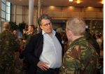 Eindhoven, 25 Maart 2008
Emile Ratelband op weg naar Afghanistan
Foto Peter Smulders BV