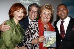 Den Haag 27 februari 2009
Presentatie van het boek  van Adjidj Bakas bij Madurodam . Emile Ratelband en Marijke Helwegen met Erica Terpstra
Peter Smulders bv