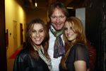 Amsterdam 2 maart 2009
Modeshow Jos Raak bij Loods 6 in Amsterdam. Erwin kettman  met Anita Heilker en dochter
Peter Smulders bv