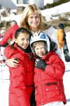 Fiss 28 februari 2008
Estelle Gullit en Joelle en Maxim op wintersport/ skivakantie in Fiss. Ruud is er niet bijn vanwege trainingskamp LA Galaxy waar hij trainer is.
Peter Smulders bv