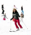 Fiss 28 februari 2008
Estelle Gullit en Joelle en Maxim op wintersport/ skivakantie in Fiss. Ruud is er niet bijn vanwege trainingskamp LA Galaxy waar hij trainer is.
Peter Smulders bv