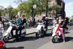 Amsterdam 12 mei 2009
Het blad Grazia organiseert samen met vespa scooters een leuke rally door amsterdam heen. Eva Anna Hekking
Peter Smulders bv