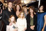 Amsterdam 5 november 2007
Premiere Hans Klok , see you in Vegas in Tuschinski. Famke Janssen met kinderen van haar zus Antoinette Beumer