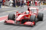 Barcelona 11 maart 2009
Test dag voor de formule 1 teams op het circuit van Barcelona. Felipe Massa voor Ferrari
Peter Smulders bv