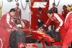 Barcelona 11 maart 2009
Test dag voor de formule 1 teams op het circuit van Barcelona. Felipe Massa voor Ferrari
Peter Smulders bv