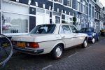 Amsterdam 8 mei 2009
Femke Halsema heeft een hele oude mercedes gekocht waar ze geen wegenbelasting voor hoeft te betalen en die heel slecht voor het milieu is.
Peter Smulders bv