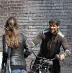Amsterdam 13 april 2009
Frank Rijkaard met zijn nieuwe vriendin Stephanie Fransen. Ze vertrekken bij zijn nieuwe huis en gaan lunchen bij het Hilton hotel.
Peter Smulders bv