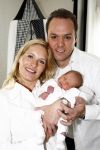 Fijnaart 11 mei 20-09
Frans en Mariska bauer met hun lasatste aanwinst Lucas. Ook Christiaan Frans en Jan waren natuurlijk aanwezig.
Peter Smulders bv