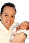 Fijnaart 11 mei 20-09
Frans en Mariska bauer met hun lasatste aanwinst Lucas. Ook Christiaan Frans en Jan waren natuurlijk aanwezig.
Peter Smulders bv