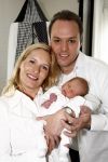 Fijnaart 11 mei 20-09
Frans en Mariska bauer met hun lasatste aanwinst Lucas. Ook Christiaan Frans en Jan waren natuurlijk aanwezig.
Peter Smulders bv