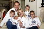 Fijnaart 11 mei 20-09
Frans en Mariska bauer met hun lasatste aanwinst Lucas. Ook Christiaan Frans en Jan waren natuurlijk aanwezig.
Peter Smulders bv