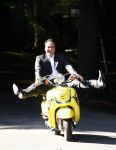 Hilversum 15 september 2008
Presentatie Frans Bauer Jan Smit en Andre v Duin voor de TROS in kasteel de hoge vuursche. Frans op bananasplit scooter